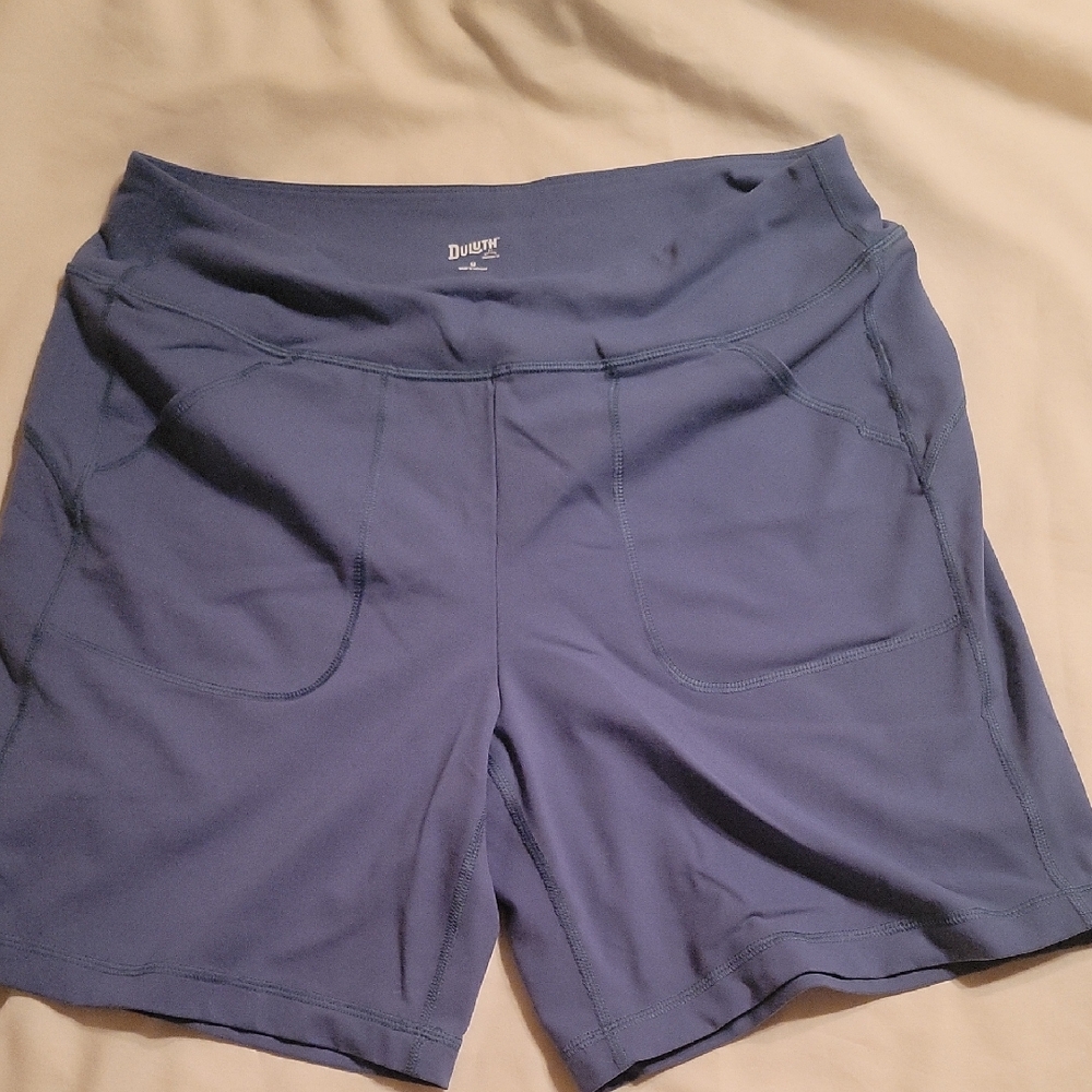Duluth Trading Co Women's Athletic Shorts in Slate Blue